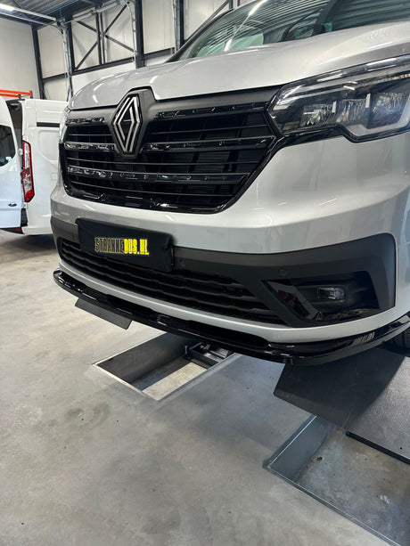 Front spoiler Renault Trafic 2022+