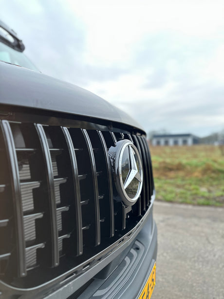 Front grill GT-R Mercedes Sprinter 2018> - Strakkebus.nl